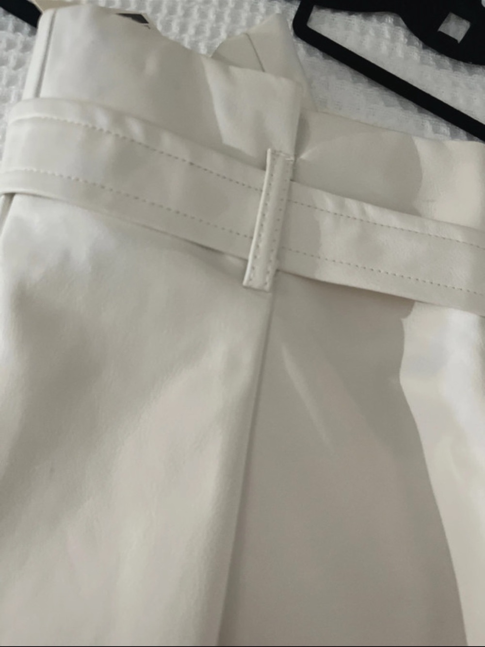 White High-Waist Belted Skirt